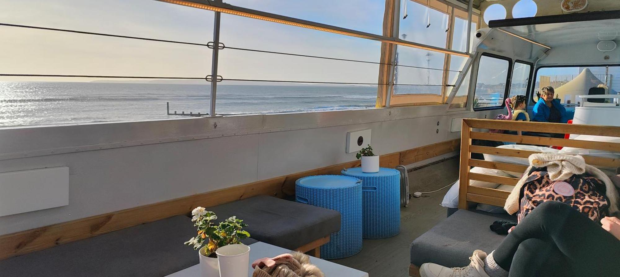 Cosy Bee And Apartment Bournemouth Bagian luar foto