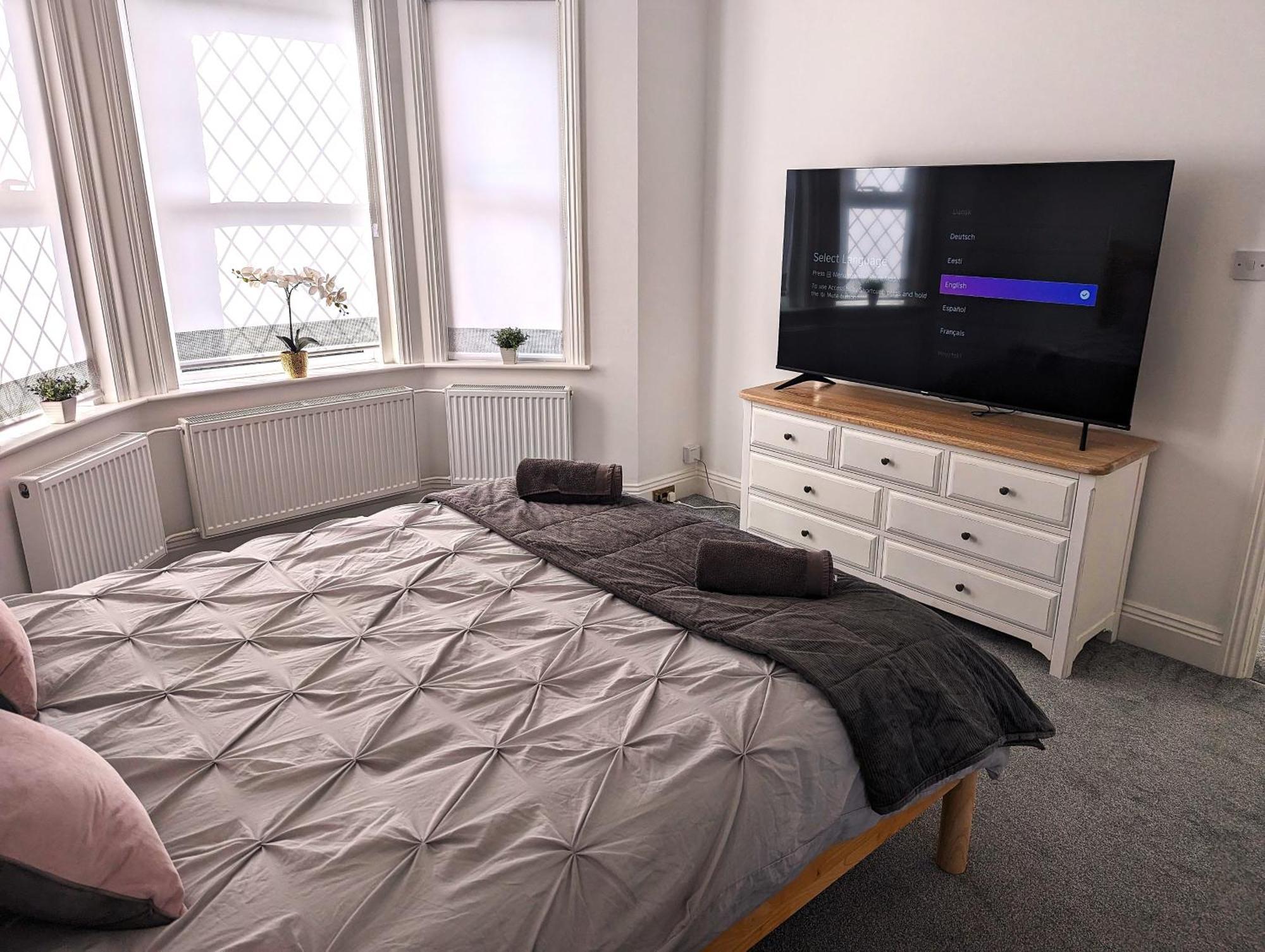 Cosy Bee And Apartment Bournemouth Bagian luar foto