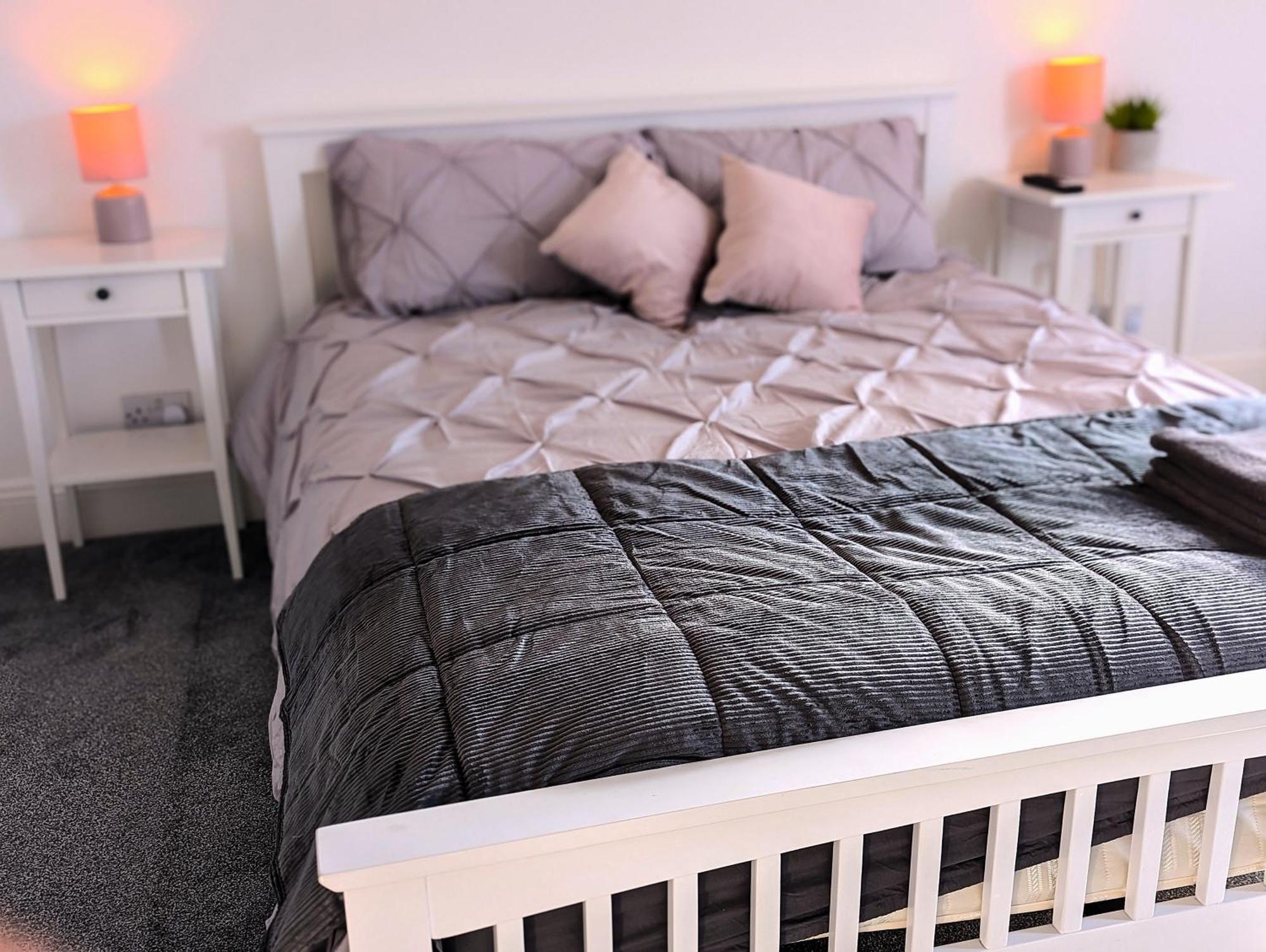 Cosy Bee And Apartment Bournemouth Bagian luar foto